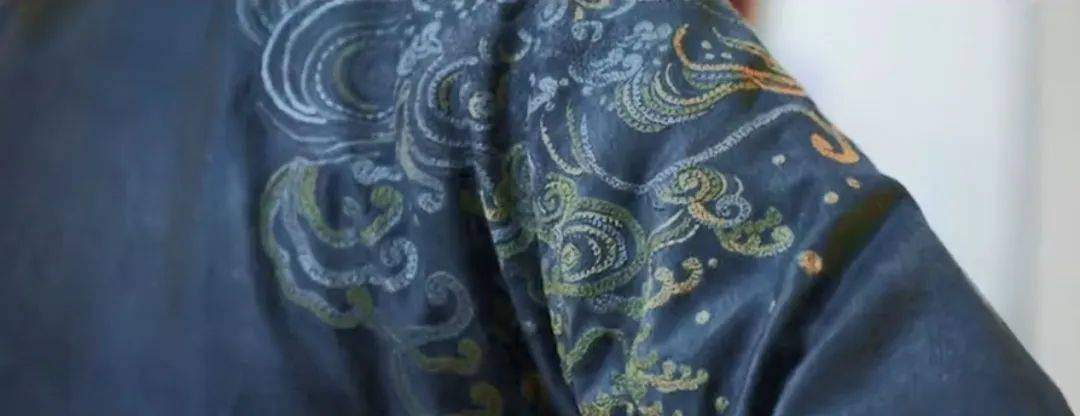 美容教育-从入门到专业我要学美发美容的实用指南