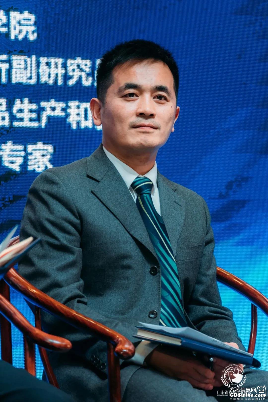 夏日燃烧折火一夏的故事