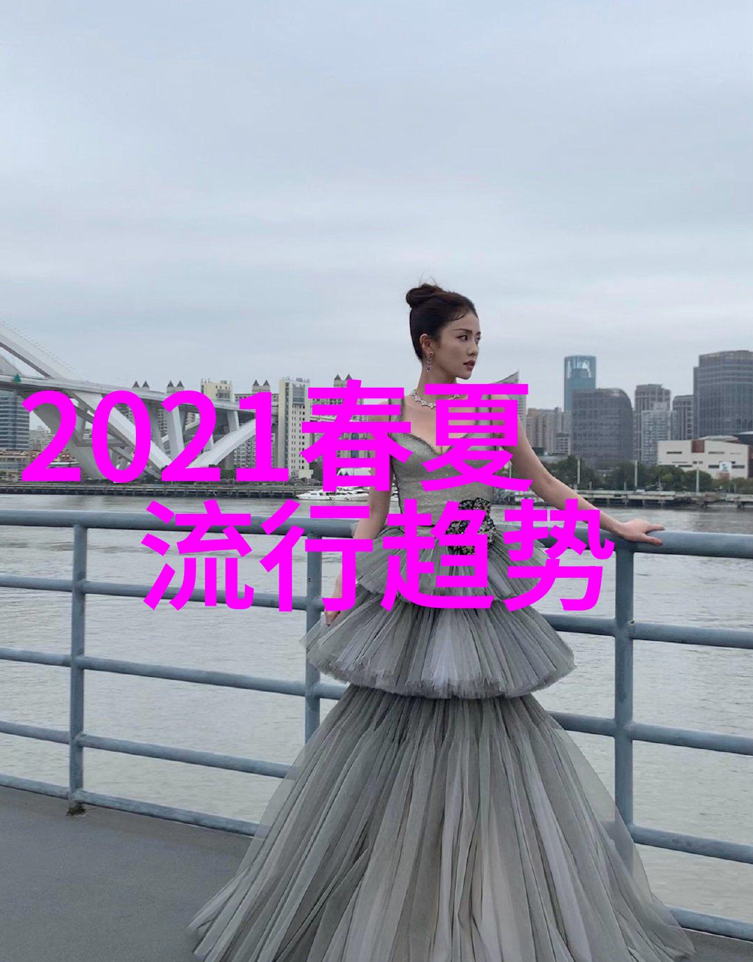 40岁50岁女性短发圆脸型美发造型时尚中长发圆脸女生切款技巧