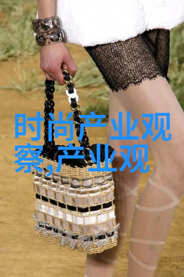油头大波浪卷圆脸美女的新妆造型