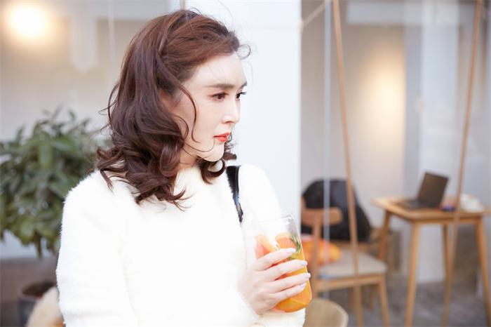 杨洪刚带你掌握理发技巧从初级教程全集开始的美发之旅