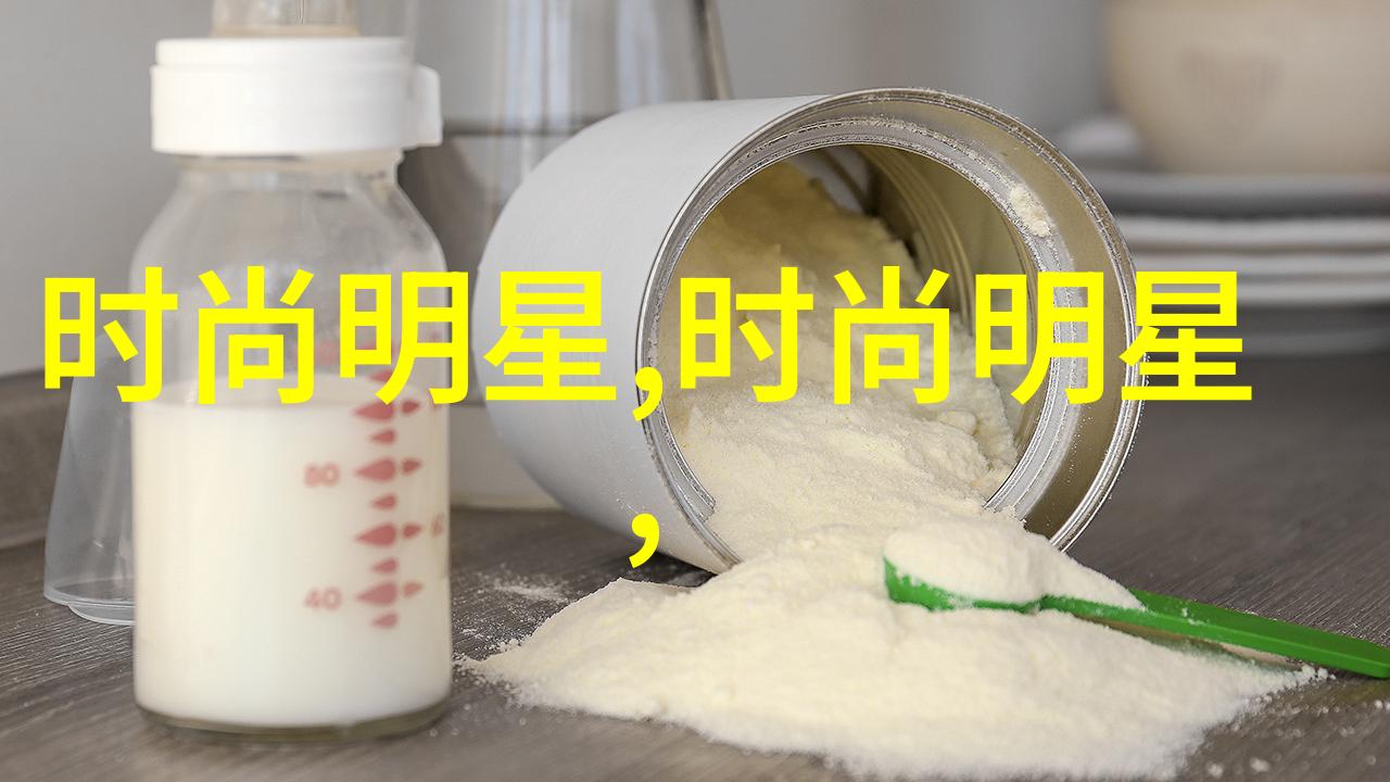解锁圆脸美的秘密揭开10款短发神器