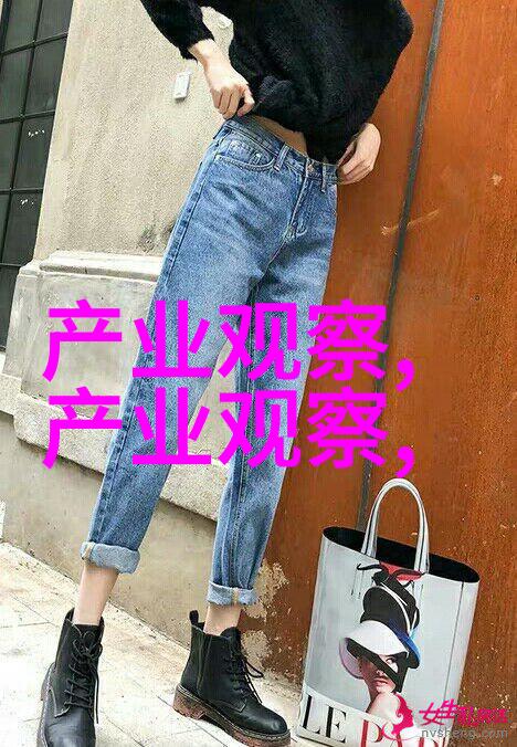 两位小女孩的行李箱在公交车上不慎被打开