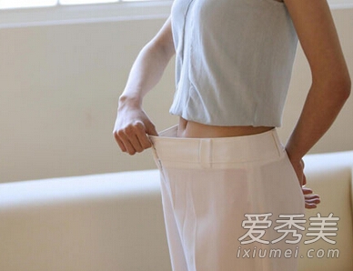 潮流时尚潮男服装搭配艺术的创意之旅