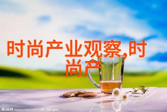短发小清新春日游出行必备时装单品