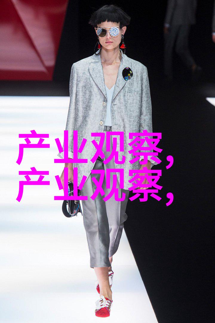 女生中短发发型图片-时尚魅力探索女生中短发的多样化风格与搭配技巧