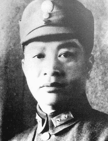 高颜值的男子形象展现