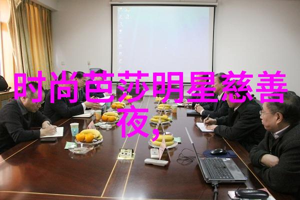 男生深情将坤坤送入女生的心湖