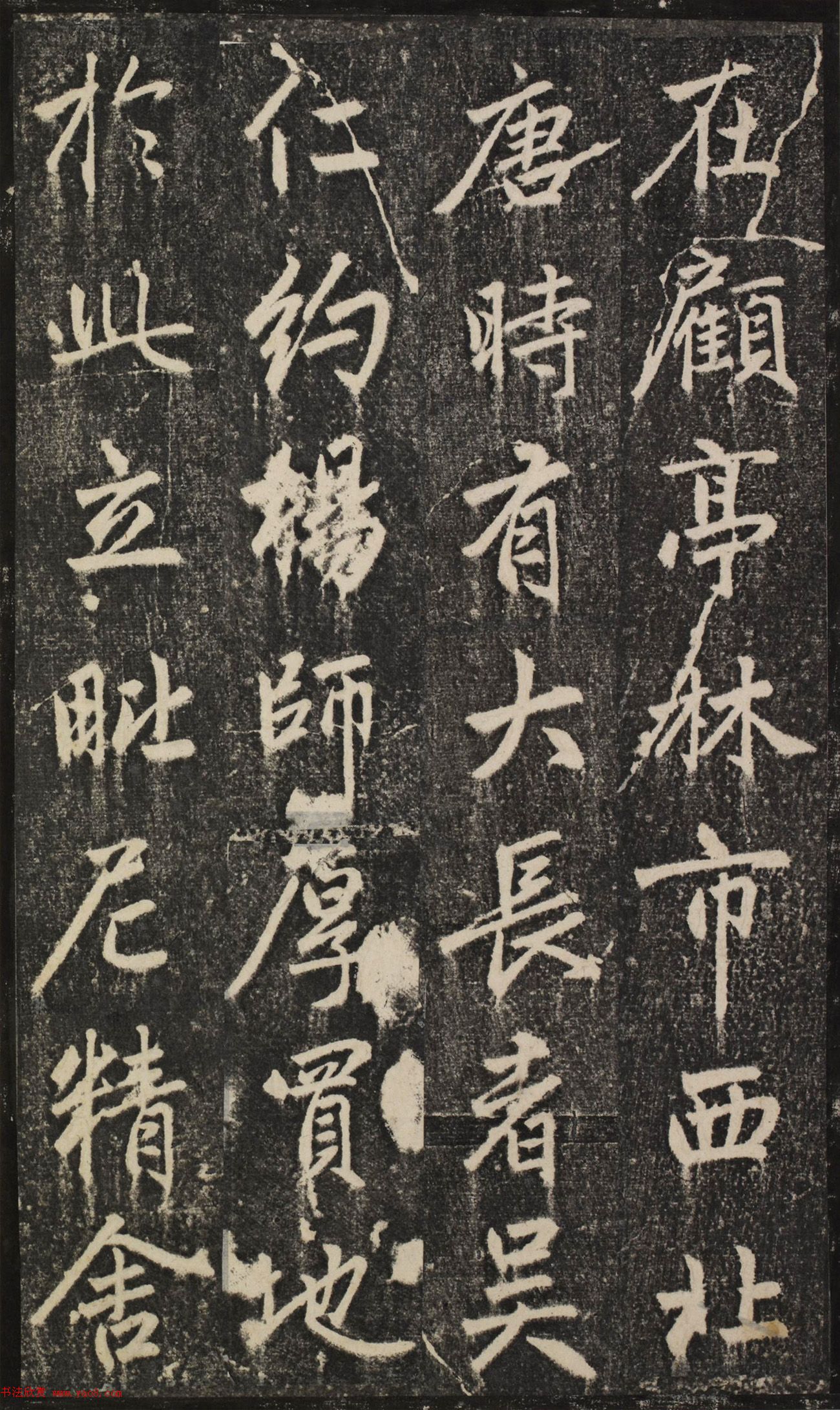 当下比较好的流行发型 - 时尚界的新宠简短男士发型与女性波浪造型