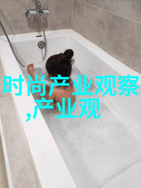 今年流行的女生发型短发造型与长发编织的双重魅力