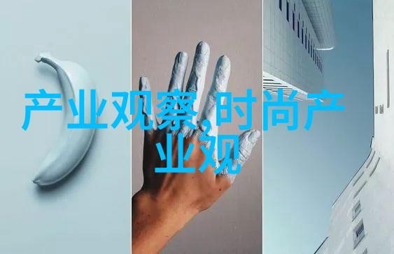 学美发的最基本手法我来教你一招定命剪发时要先从后往前一点一点地剪过去这样不仅能避免留下杂毛还能让整体