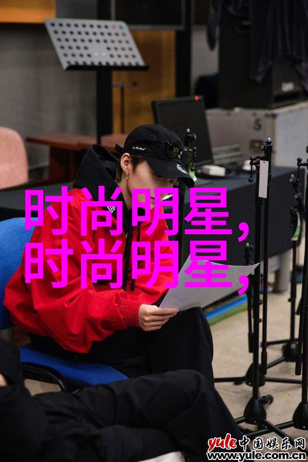 在遥远的3115年人类已经踏上征服宇宙的道路但有着这样一个隐秘的问题在星际旅行中时间与空间是如何被重