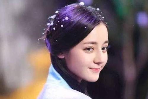 理发店装修效果图片创意剪刀锋芒的时尚盛宴