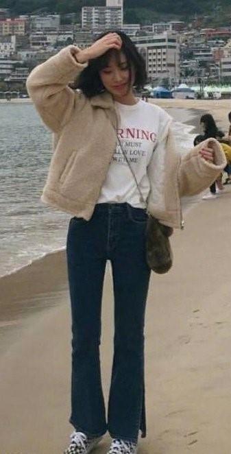 时尚盛宴60岁女人新颖发型风潮