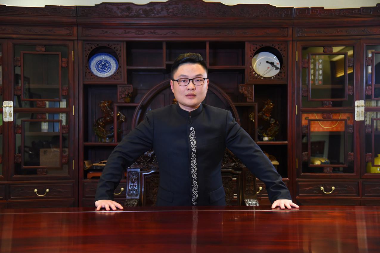 宝宝你好会夹啊都拉丝欧洲风情的巧克力艺术探秘
