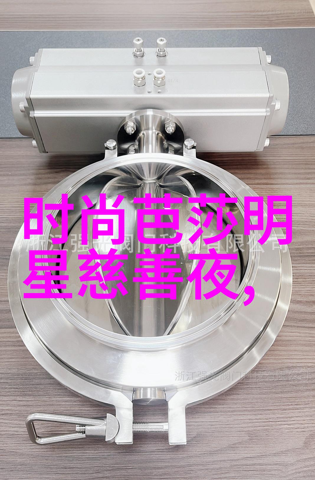 四十岁女人减龄发型圆脸短发如何扎展现五款美丽案例