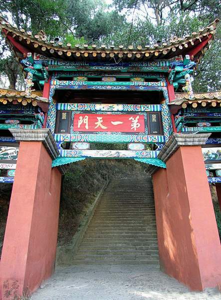 春风得意马蹄疾男士春季时尚搭配指南
