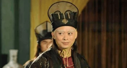 时尚的神奇变身经典传承在明治女包中绽放美国太透明了仿佛穿越时装的无形屏障